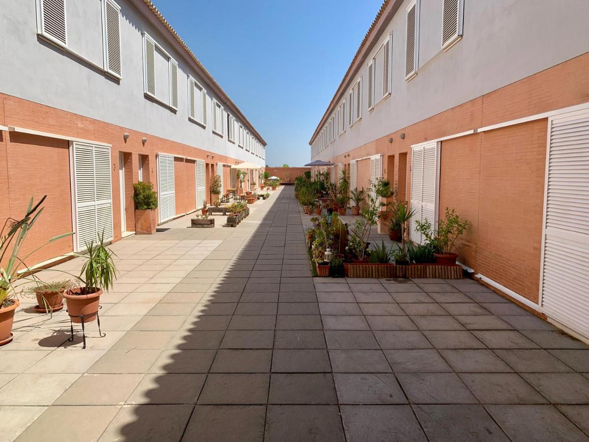 Castilleja , Casa-Apartamento Cerca Centro Sevilla Wifi Familias Trabajo Garaje Castilleja de la Cuesta Exterior foto